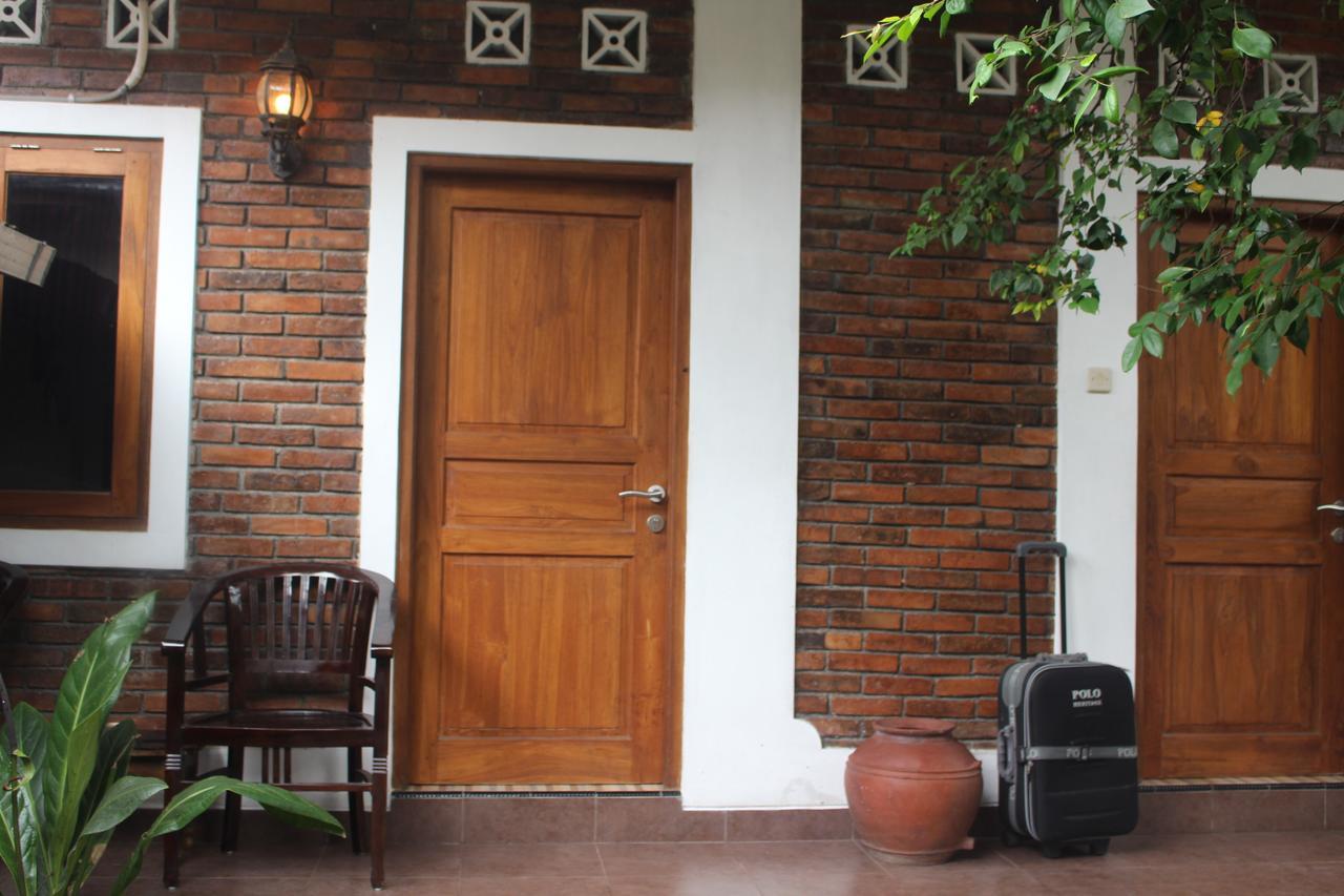 Rumah Pathuk Syariah Homestay Джокякарта Екстериор снимка